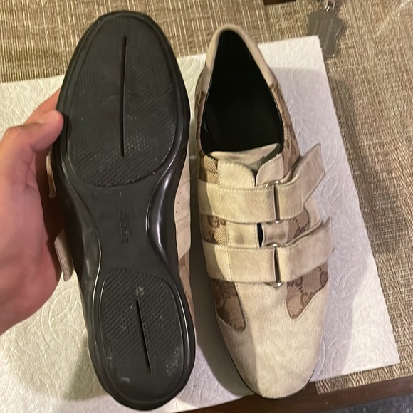 gucci shoes perfect condition 3 wears extremely comfortable and comfort European - Picture 7 of 11